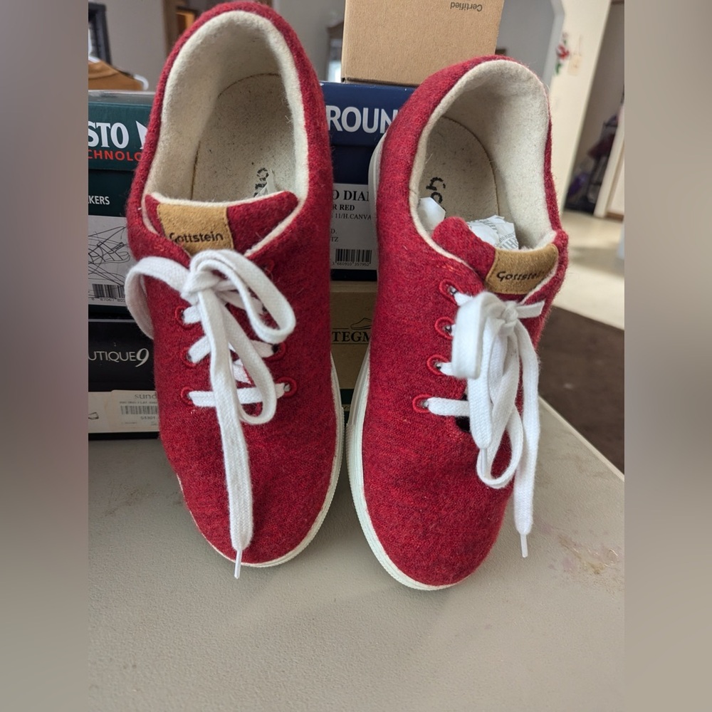 Gottstein Wool Walker Womens Size 9 EU 40 Red Casual Comfort Low Sneakers Shoes